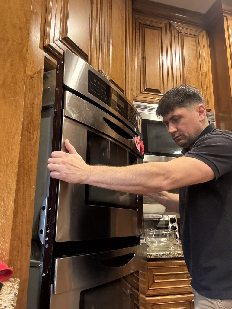 Oven ang Range Repair Service